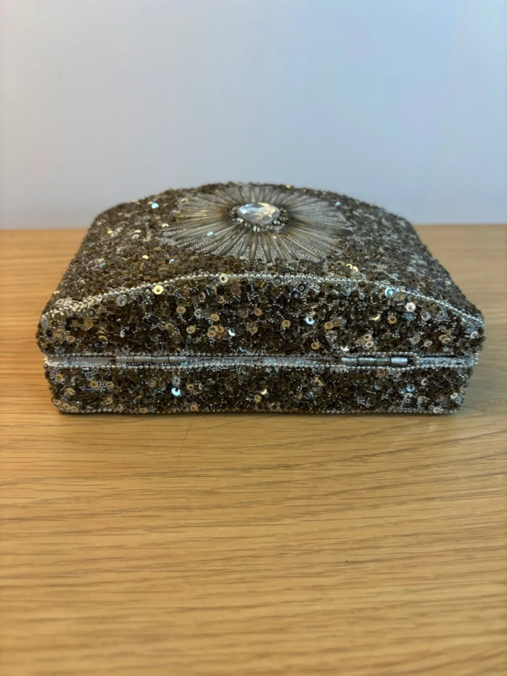 Silver Sequin/Glass Beaded Trinket Box‎